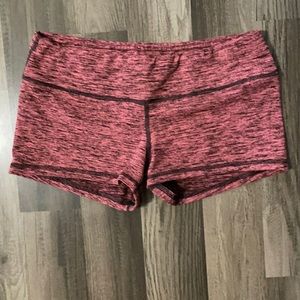 FLEO • HEATHER PINK SHORTS